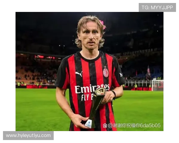 莫德里奇与皮尔洛：组织核心的球权分配与推进路径分化