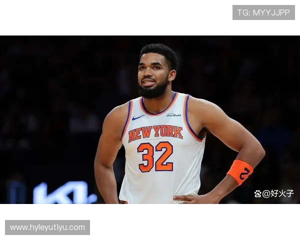 卡尔-安东尼·唐斯篮下强攻提升得分效率 拉开与同位置内线差距