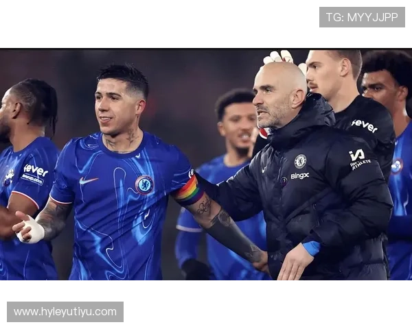 切尔西核心球员尚未确立，球队战术稳定性面临考验，赛季竞争格局受到影响。