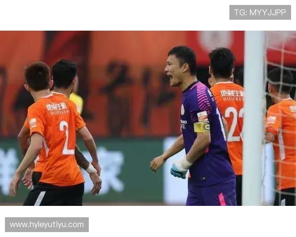 拖延时间的判罚标准：裁判如何认定并处罚故意延误比赛行为