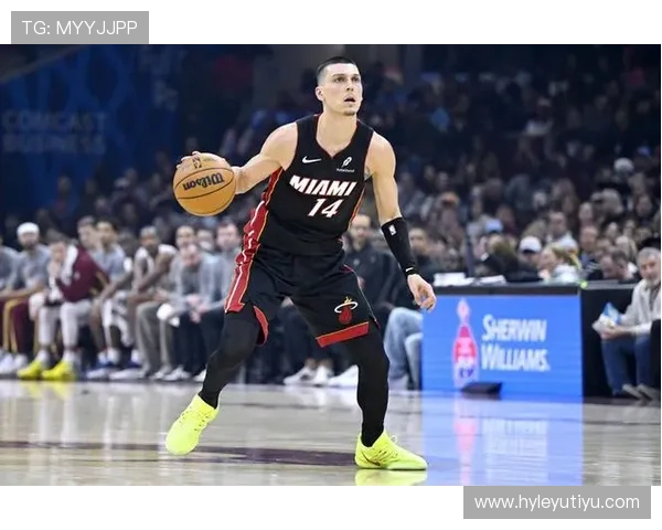 希罗三分突破拉开空间，提升球队季后赛关键得分效率