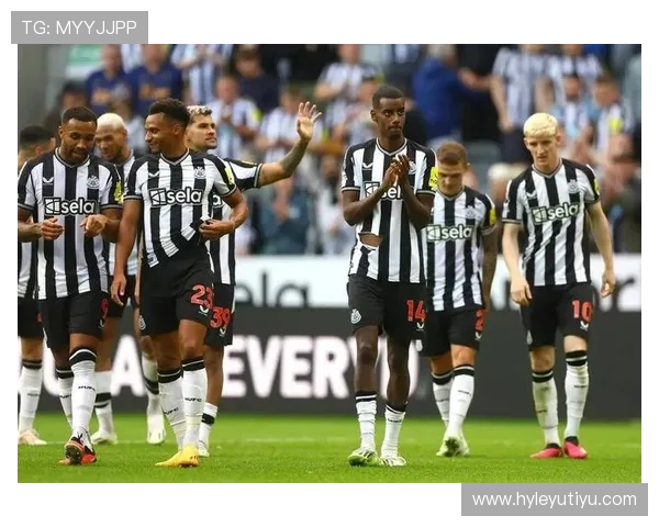 沃特金斯与伊萨克：技术型前锋的进攻效率及战术角色对比